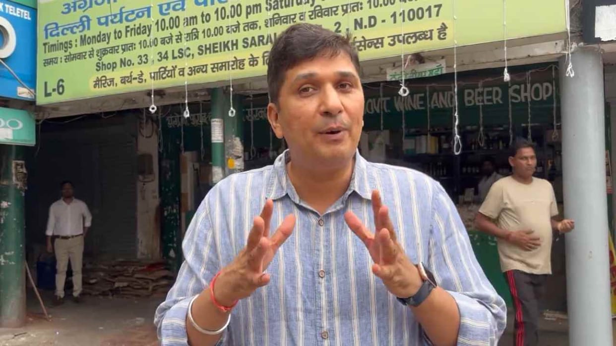 delhi BJP government opens liquor shops for Chhath festival said Saurabh Bhardwaj
