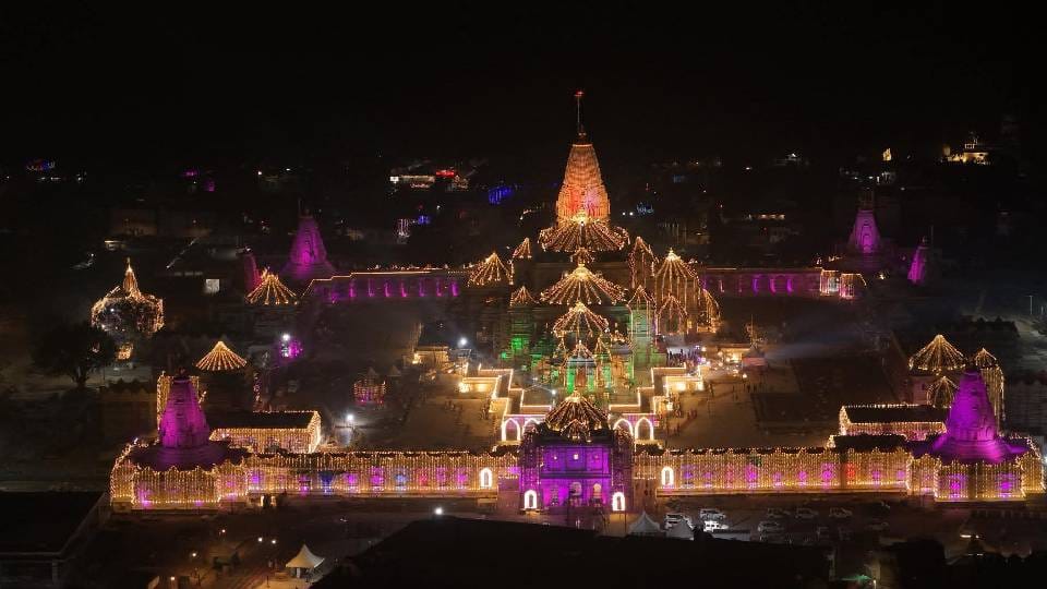 Construction of all temples complete at Shri Ram Janmabhoomi flagstaff and Kalash also installed