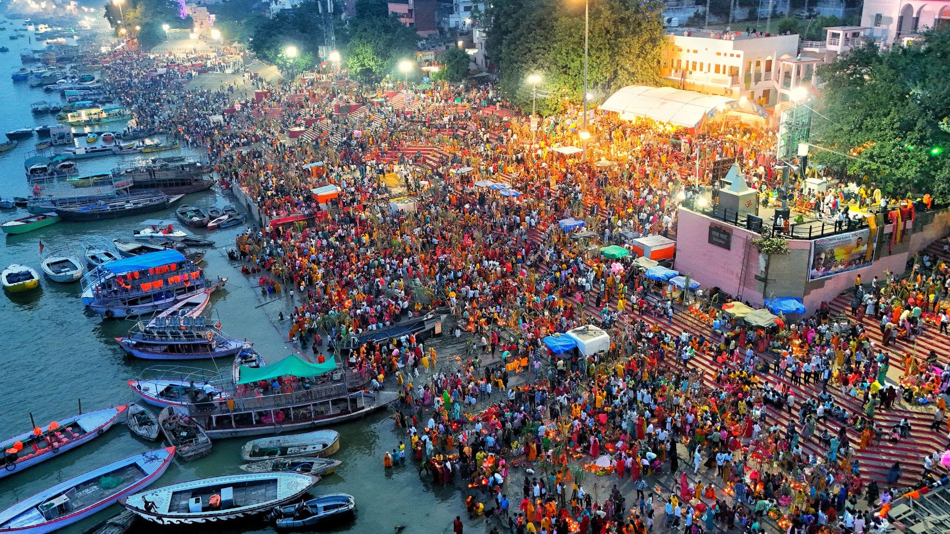 Chhath first offerings were made to Sun varanasi ghats and ponds songs dedicated to Chhathi Maiya song