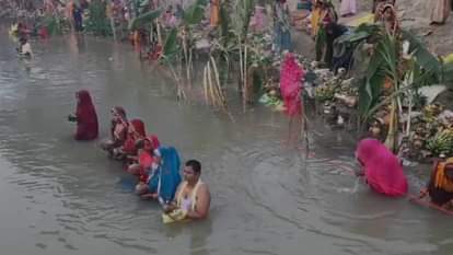 chhath festival 2025 sunset and sunrise ceremony bihar