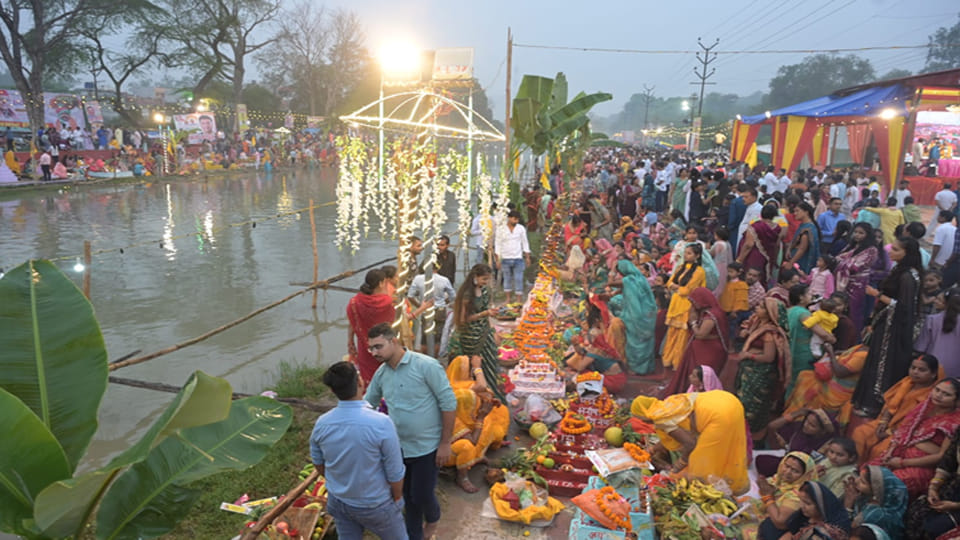 Kanpur:  fast was broken by offering prayers to the rising Sun