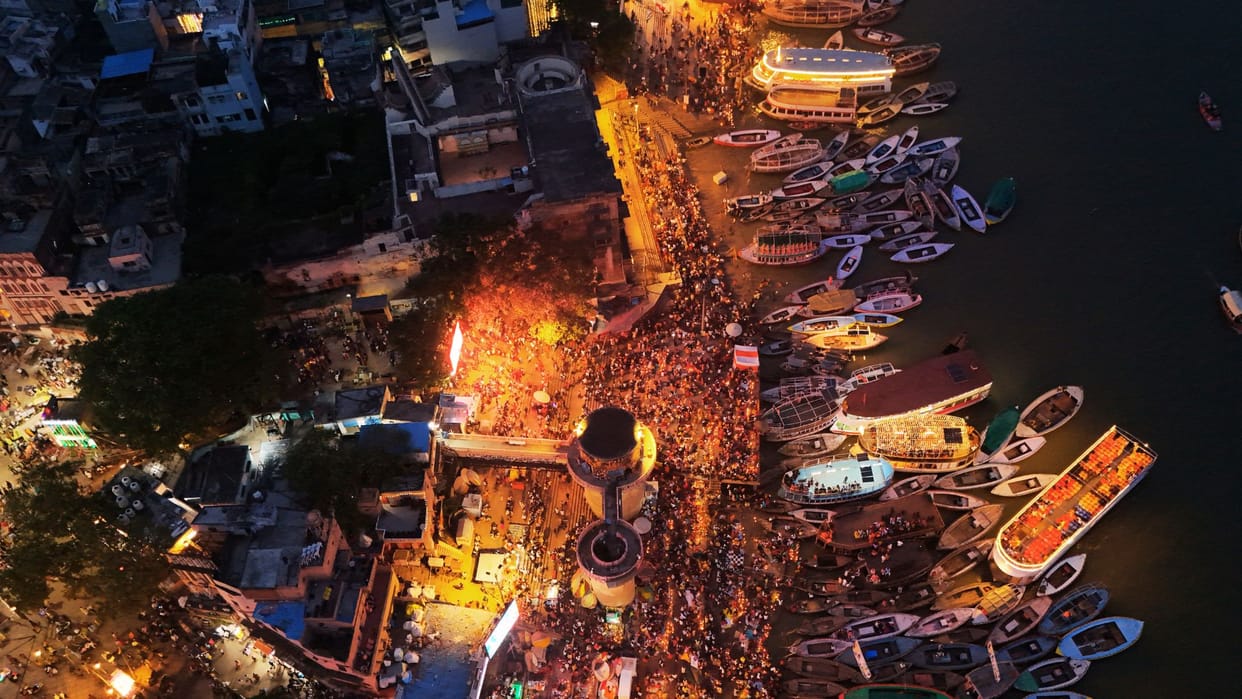 Chhath first offerings were made to Sun varanasi ghats and ponds songs dedicated to Chhathi Maiya song