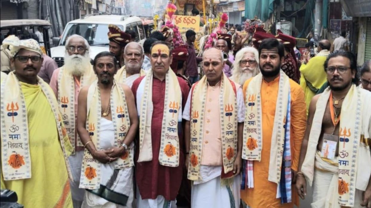 Varanasi News Ram Darbar established at Kashi Vishwanath Dham Ramayana Mahayagna begins