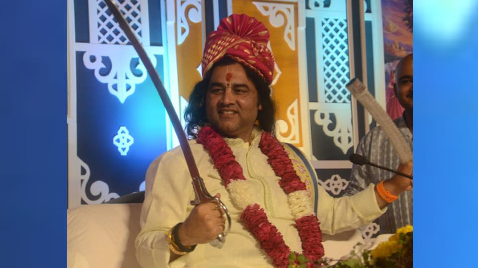 Kanpur: Devkinandan Thakur Maharaj said maintaining purity in mind, words and deeds is true devotion