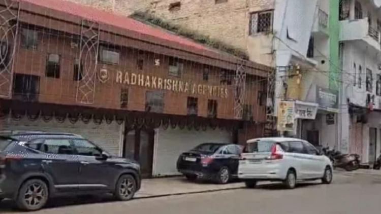 छत्तीसगढ़: एसीबी और ईओडब्ल्यू की रायपुर, दुर्ग- भिलाई, राजनांदगांव समेत कई जगहों पर छापेमारी