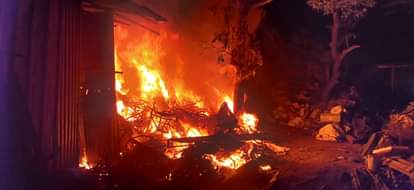 Saharanpur: Massive Fire Breaks Out at Scrap Warehouse in Behat, Loss Worth Lakhs