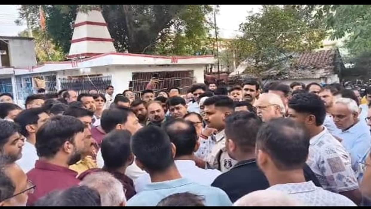 Sindhi and Agrawal communities protest Amit Baghel statement, threaten city shutdown if FIR is not registered