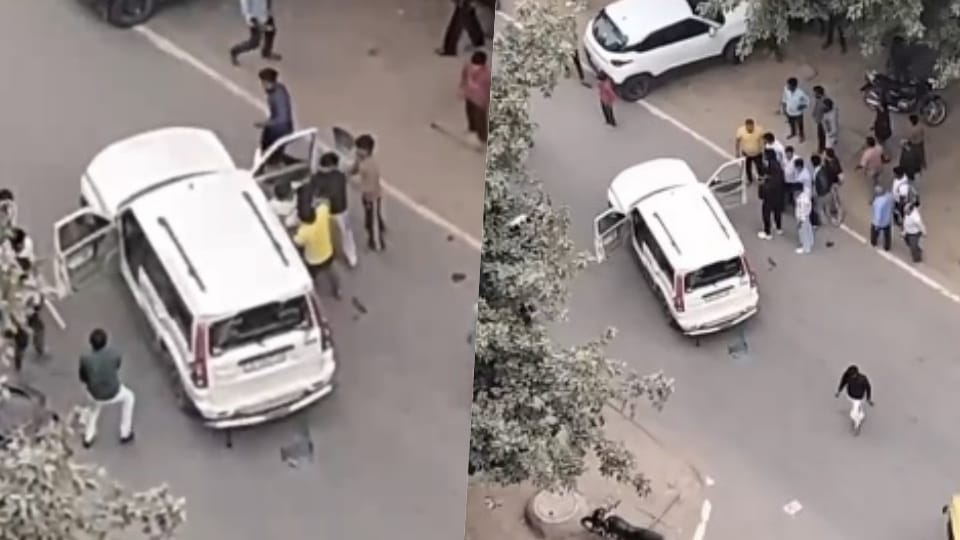 A youth travelling in a car was attacked in the Beta-2 police station area of Greater Noida