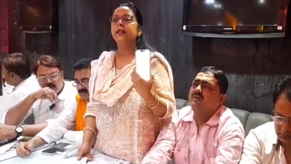 कार्रवाई न होने व धमकियों से डरीं प्रज्ञा ने मांगी इच्छामृत्यु