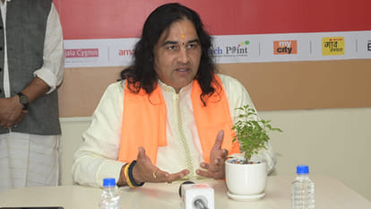 Kanpur Devki Nandan Thakur said whoever believes in Ram will know religion well said this about Sanatan Board