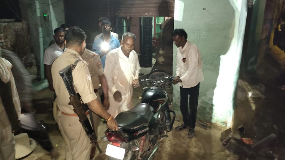 Uncontrolled bike entered house, young man died