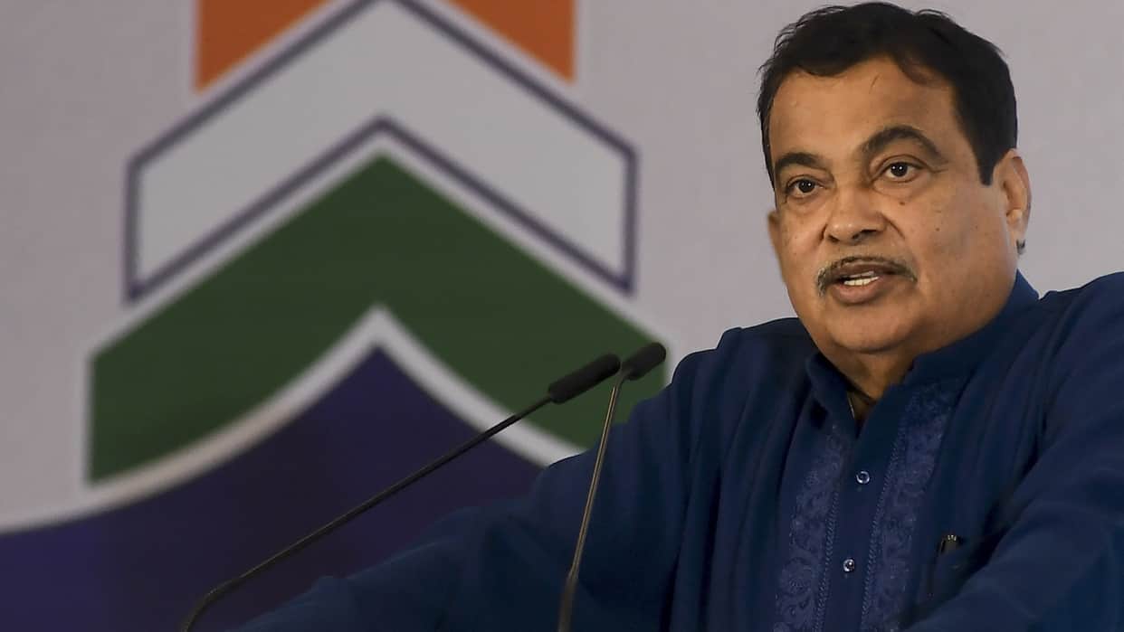 MP News: Nitin Gadkari's instructions to officials, road safety and improvement of black spots should be done