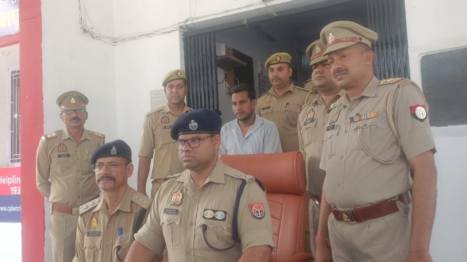 young man murder woman Fed up with blackmailing In Amroha big reveal