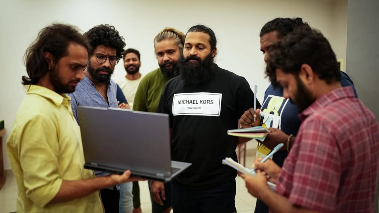 Kantara Chapter 1 actor rishab shetty thanks his direction squad share post