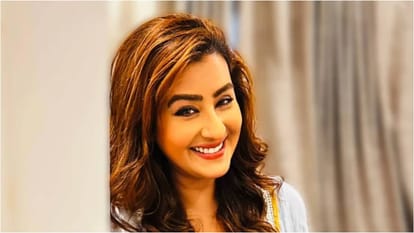 Bigg Boss Fame Bebika Dhurve support Shilpa Shinde says Indian TV Sets Can Be Traumatising