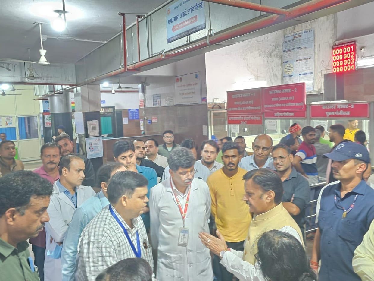 Bhopal News: Deputy CM conducts surprise inspection of Jaypee Hospital, gives strict instructions to officials