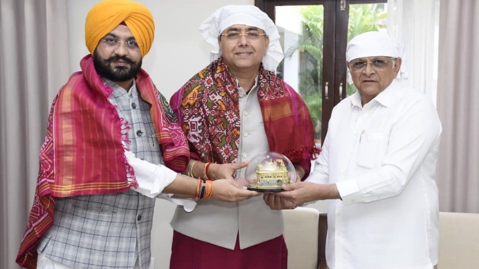 Ministers Aman Arora Tarunpreet Singh Sond invited Gujarat cm Bhupendra Patel