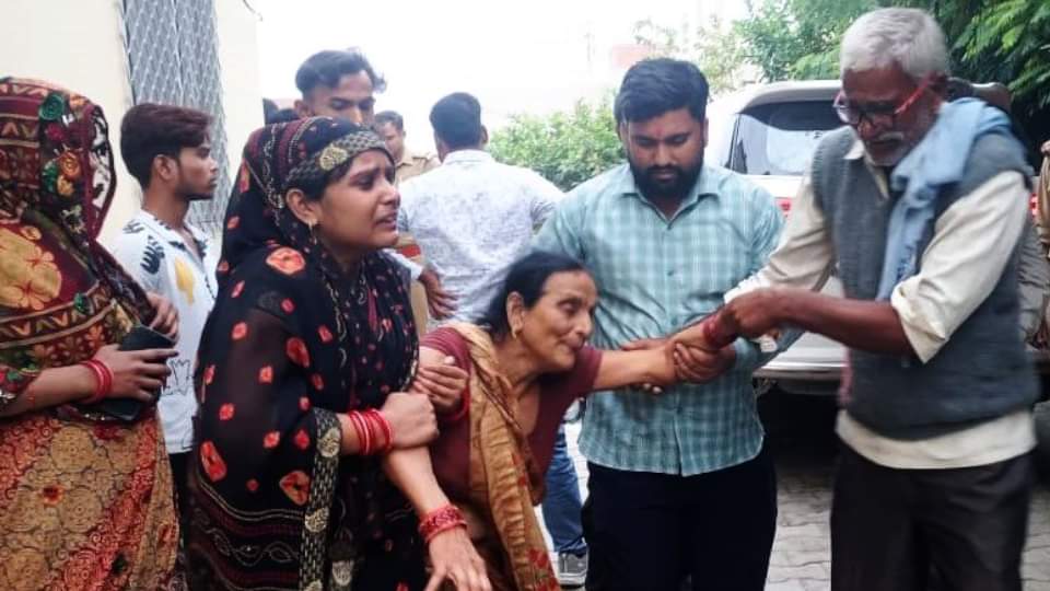 Shahjahanpur young man jumped into river kovind was about to get married his death dashed his dreams