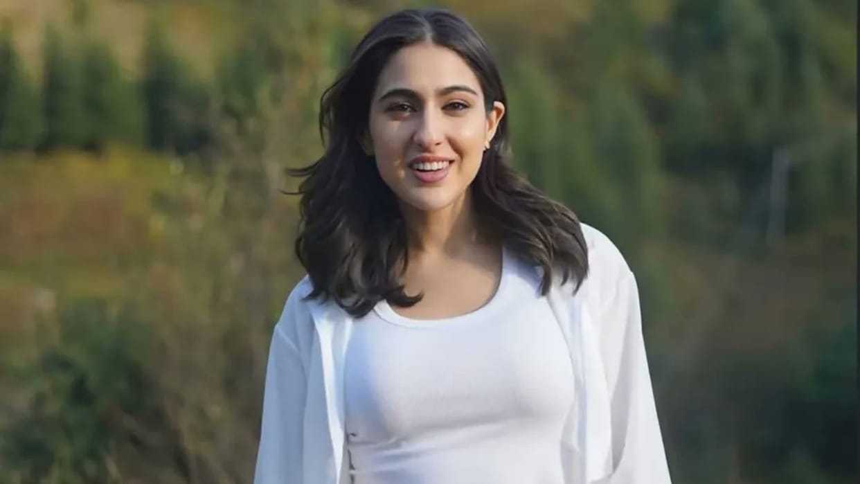 father Saif never begged people to take me in films says Sara Ali Khan