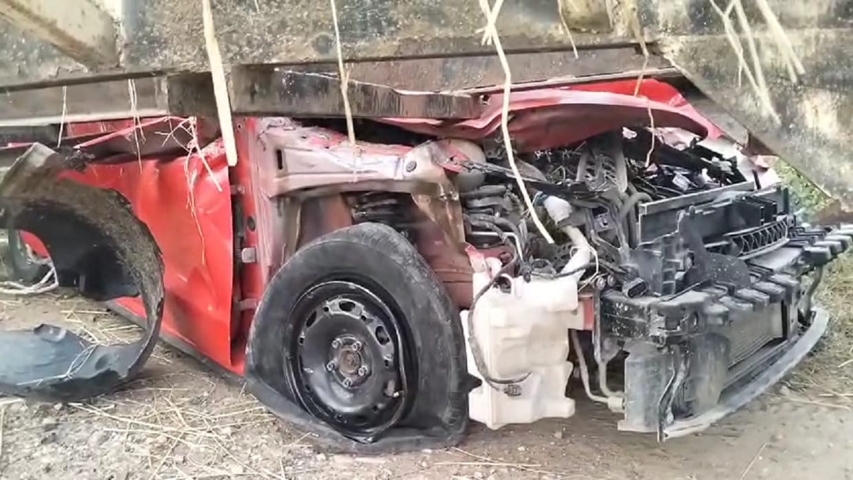 Tragic road accident on NH-352 in Jind's Julana, 22-year-old youth died on the spot.