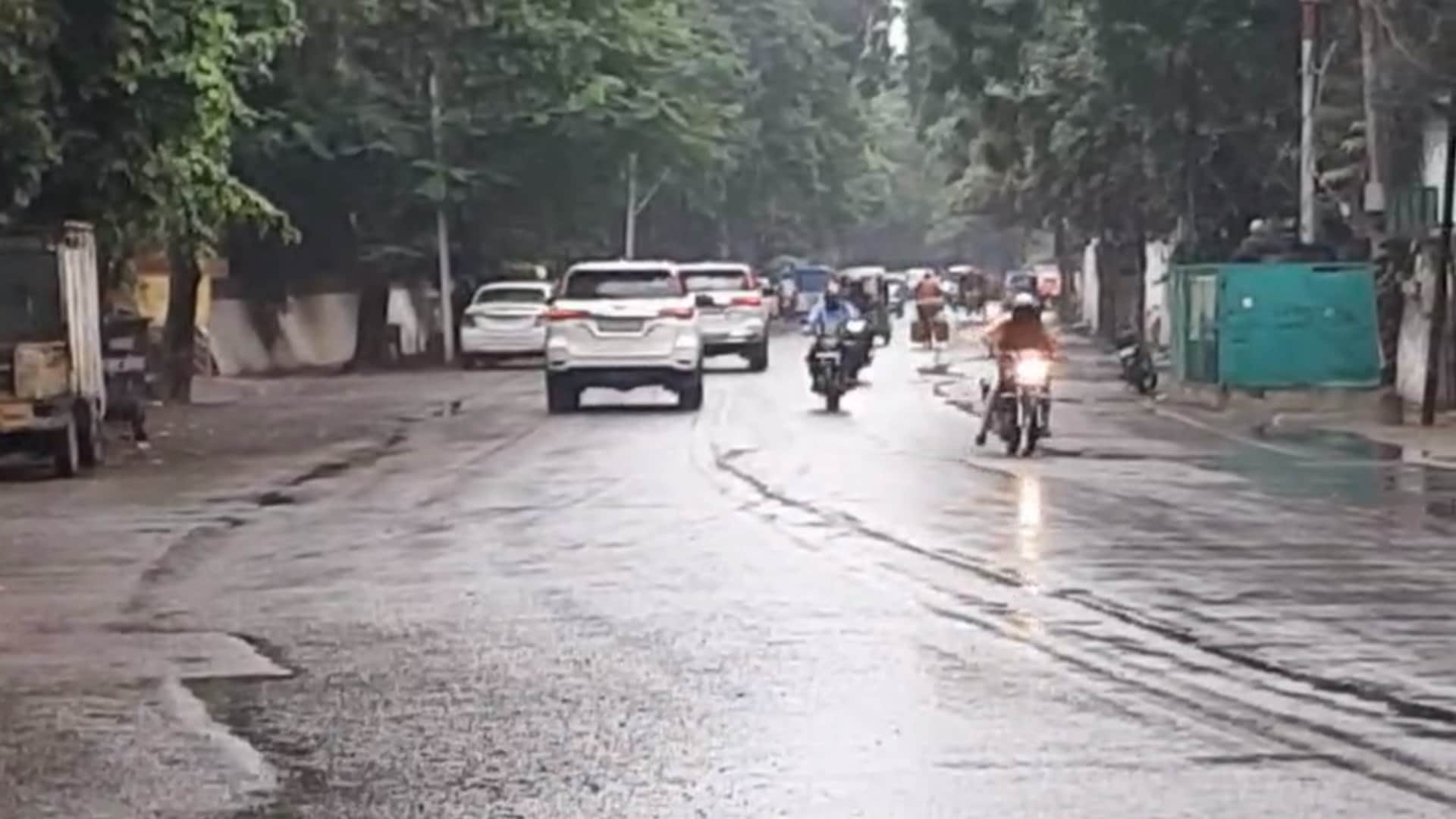 UP: Weather change in Lucknow and near by areas.