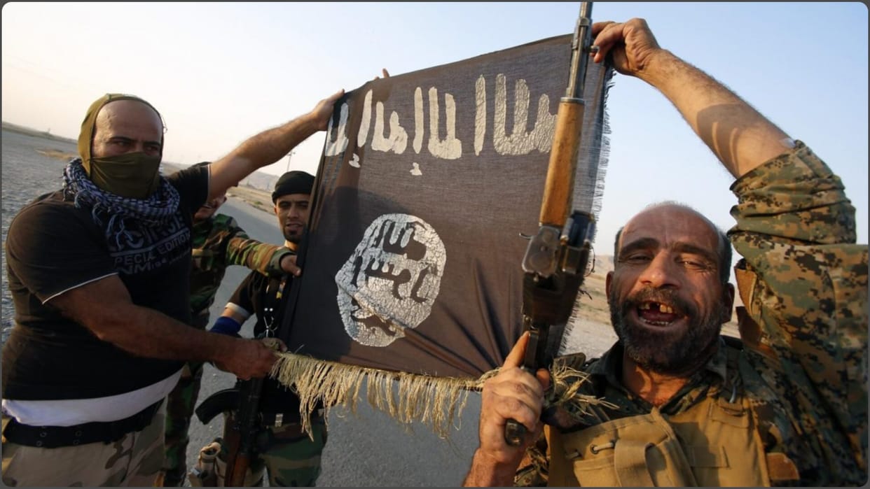 Afghan Military experts claim ISIS training centres in Pakistan, News In Hindi