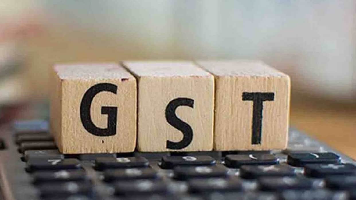 Uttarakhand News Major crackdown on GST evasion 2 crore recovered from four firms from Haridwar