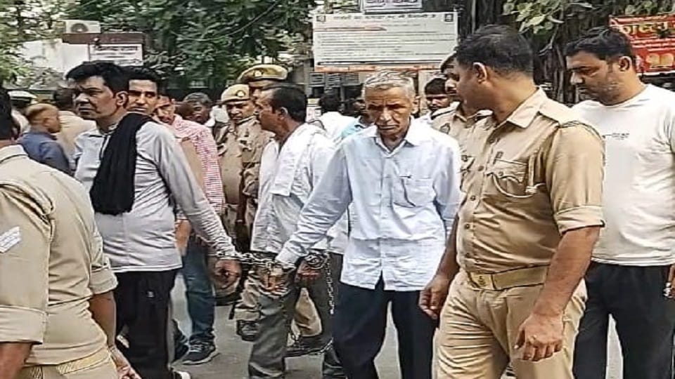 Muzaffarnagar: Life imprisonment to six including mother, daughter and couple in the murder of a farmer