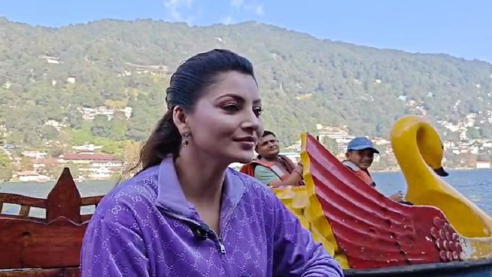 film actress Urvashi Rautela reached Nainital on Sunday and refreshed old memories