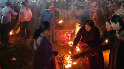 Igas festival Budhi Diwali celebrations in Uttarakhand CM Dhami extended his best wishes people played Bhailo