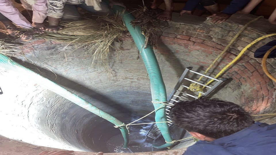 Tragedy in Agra: 5-year-old boy dies after falling into 50-feet-deep open well body recovered after 33 hours