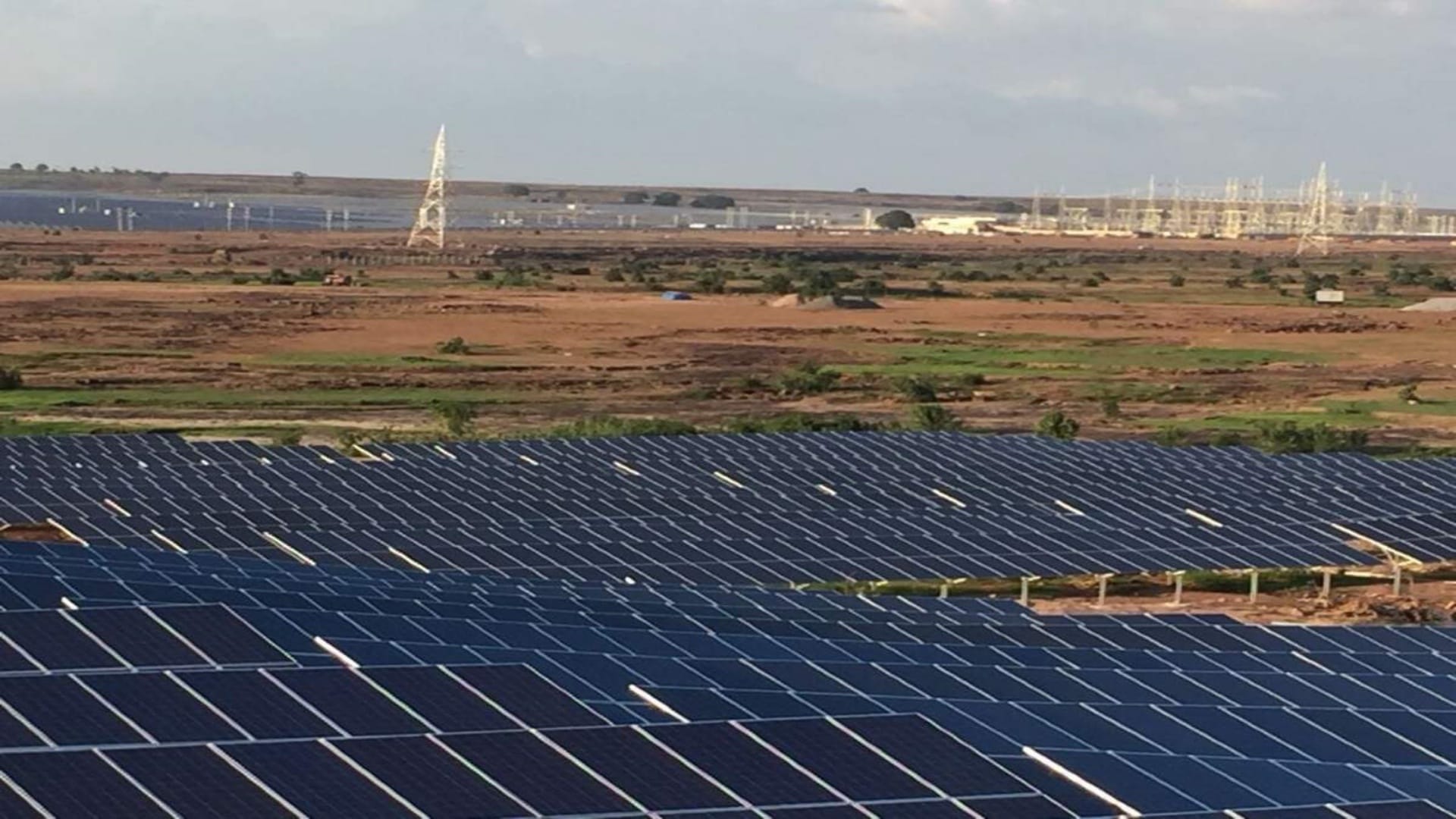 MP Foundation Day Rewa Solar Power to Light Up Indore and Bhopal Metro Projects news in Hindi