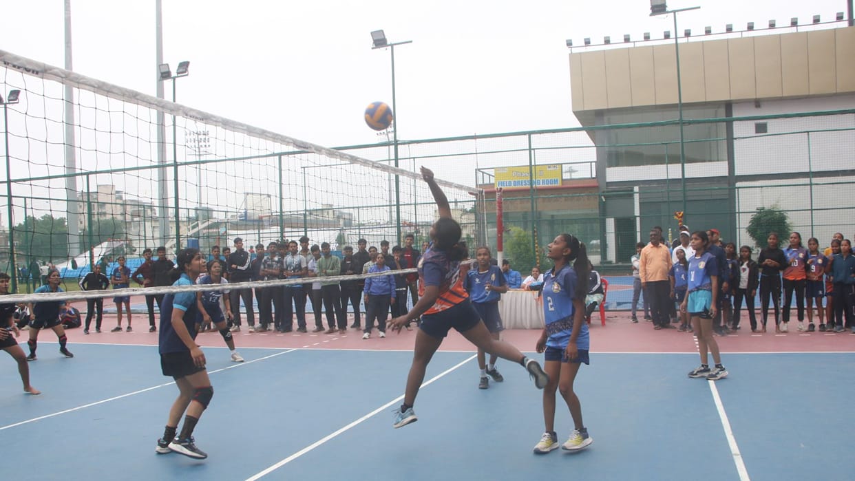 MP Sports Competition: Azad Sporting won with 8 points from attacker Kunal and 15 points from Riya Singh