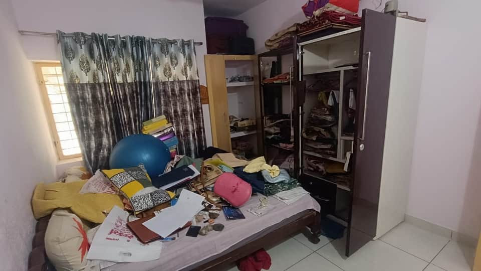 Meerut: Theft at Professor's house in University, jewelery worth Rs 40 lakh and Rs 1.60 lakh taken