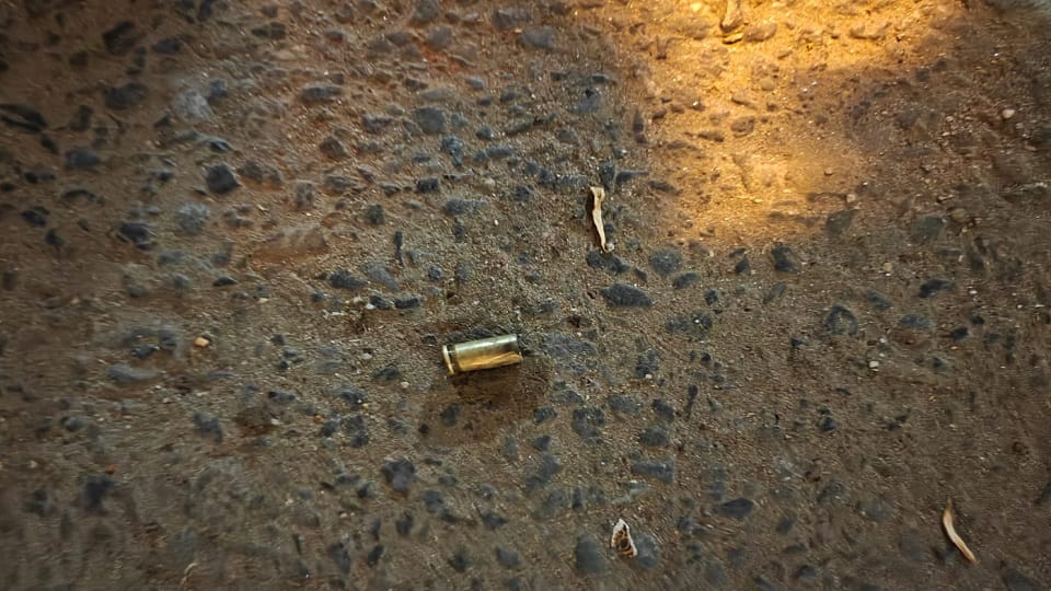 Gunfire caused panic in Govindpuri area last night one injured Lala and Asif spread terror in Delhi