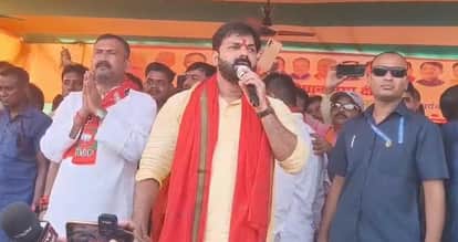 Bihar Election: Pawan Singh takes a dig at Khesari Lal Yadav in Chhapra without mentioning his name