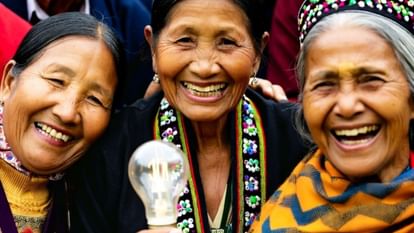 Himachal Kullu An electric bulb lit up for the first time in Dhara-Porie village