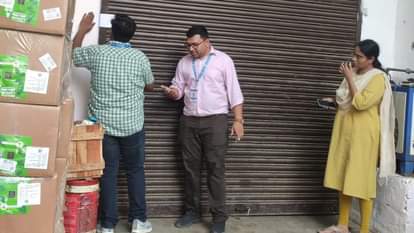 indore news 10 factories and godowns sealed illegal acid seized fire safety