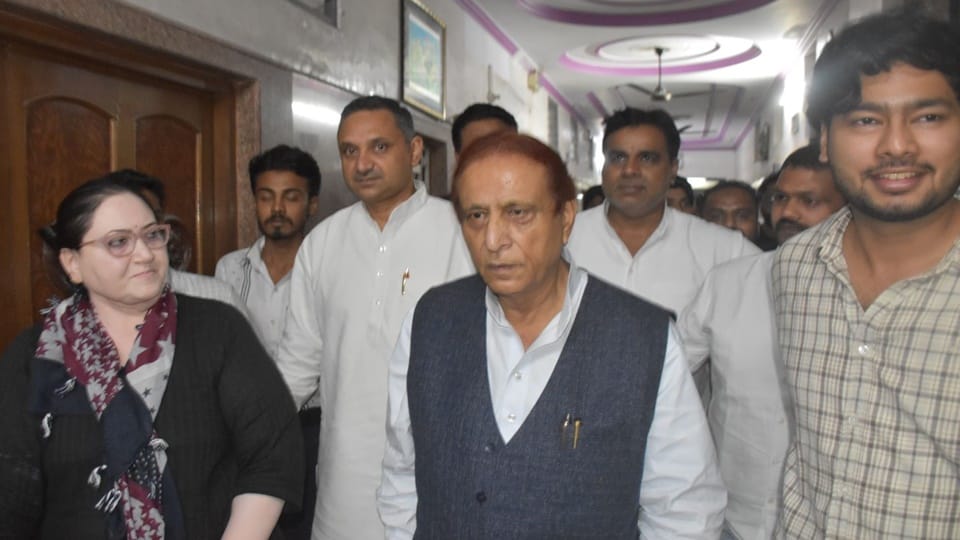 UP: Azam Khan taunts government again, says he did not meet ST Hasan