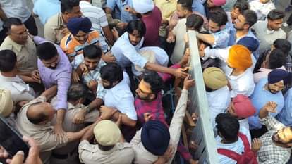Uproar at panjab university Students chandigarh police clash