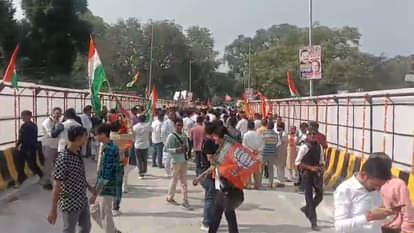 Kanpur: Jaipuria Overbridge opens, vehicles begin to ply, providing relief to 100,000 people