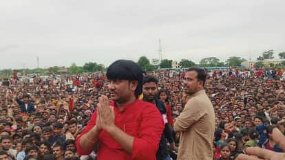 Bhojpuri dancer's dance moves spark controversy, independent candidate booked for violating code of conduct