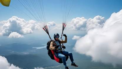 Himachal Tourism Tandem Paragliding tourism self-employment subsidy will also be available