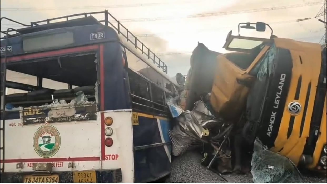 Telangana: Bus Collides with Truck in Ranga Reddy, Several Killed, Many Injured