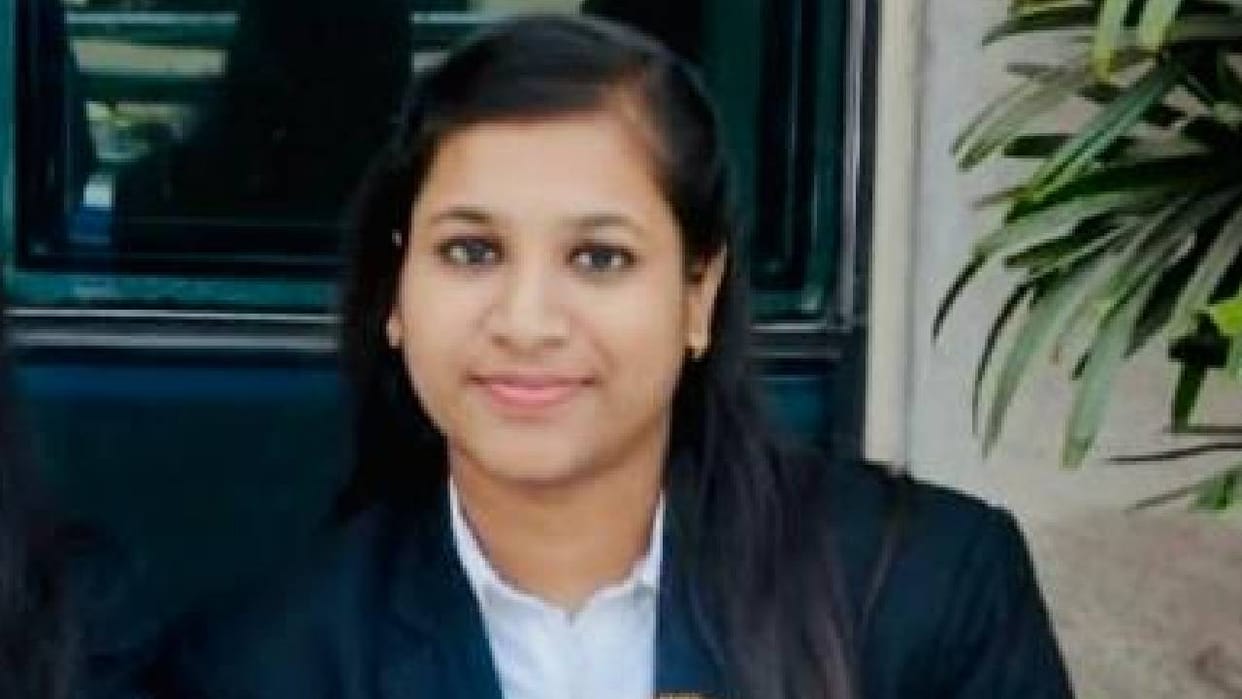 CA Exam: Divya was the city topper, Raje Bajpai was second among women; read the stories of the toppers