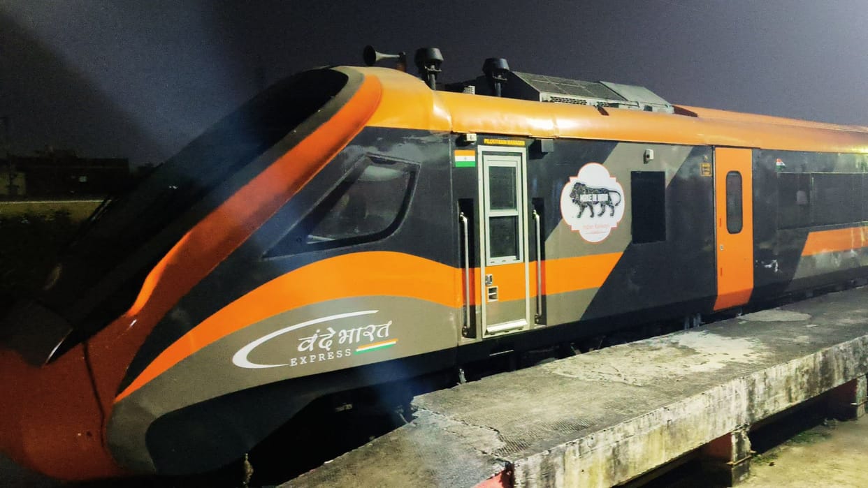 PM Narendra Modi will inaugurate Vande Bharat Express from Varanasi to Khajuraho