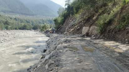 Himachal 400 crore approved to protect Kullu-Manali NH from floods currently temporarily restored