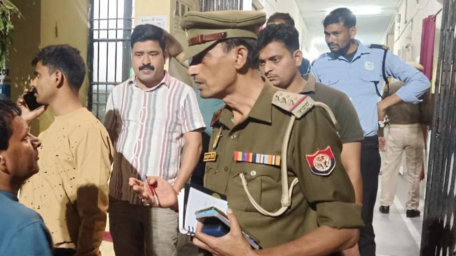 Six killed in Barabanki accident: Neighbors shocked, said- we can't believe it...