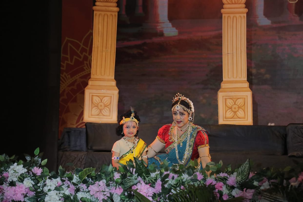 Hema Malini dance drama Yashoda Krishna created a wonderful confluence of devotion and affection