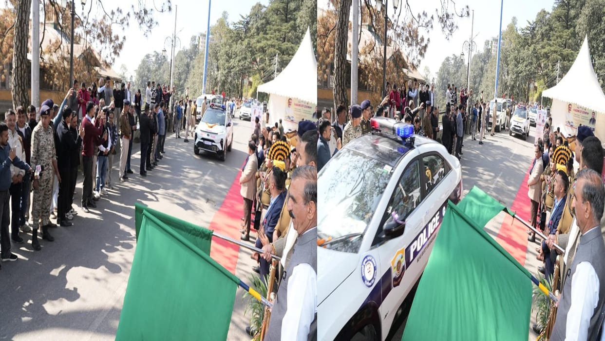 cm Sukhvinder Sukhu flagged off police patrol vehicles in Shimla, which will provide services in 10 districts.